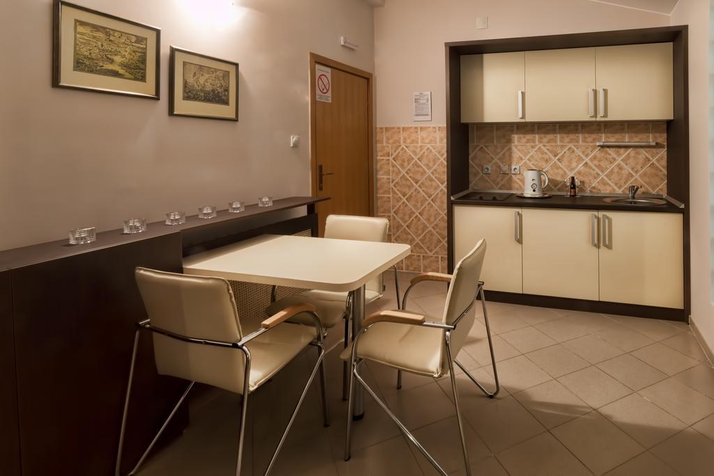Konak Vukasinovic Belgrado Quarto foto