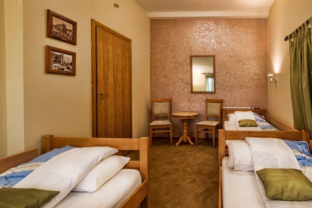 Konak Vukasinovic Belgrado Quarto foto